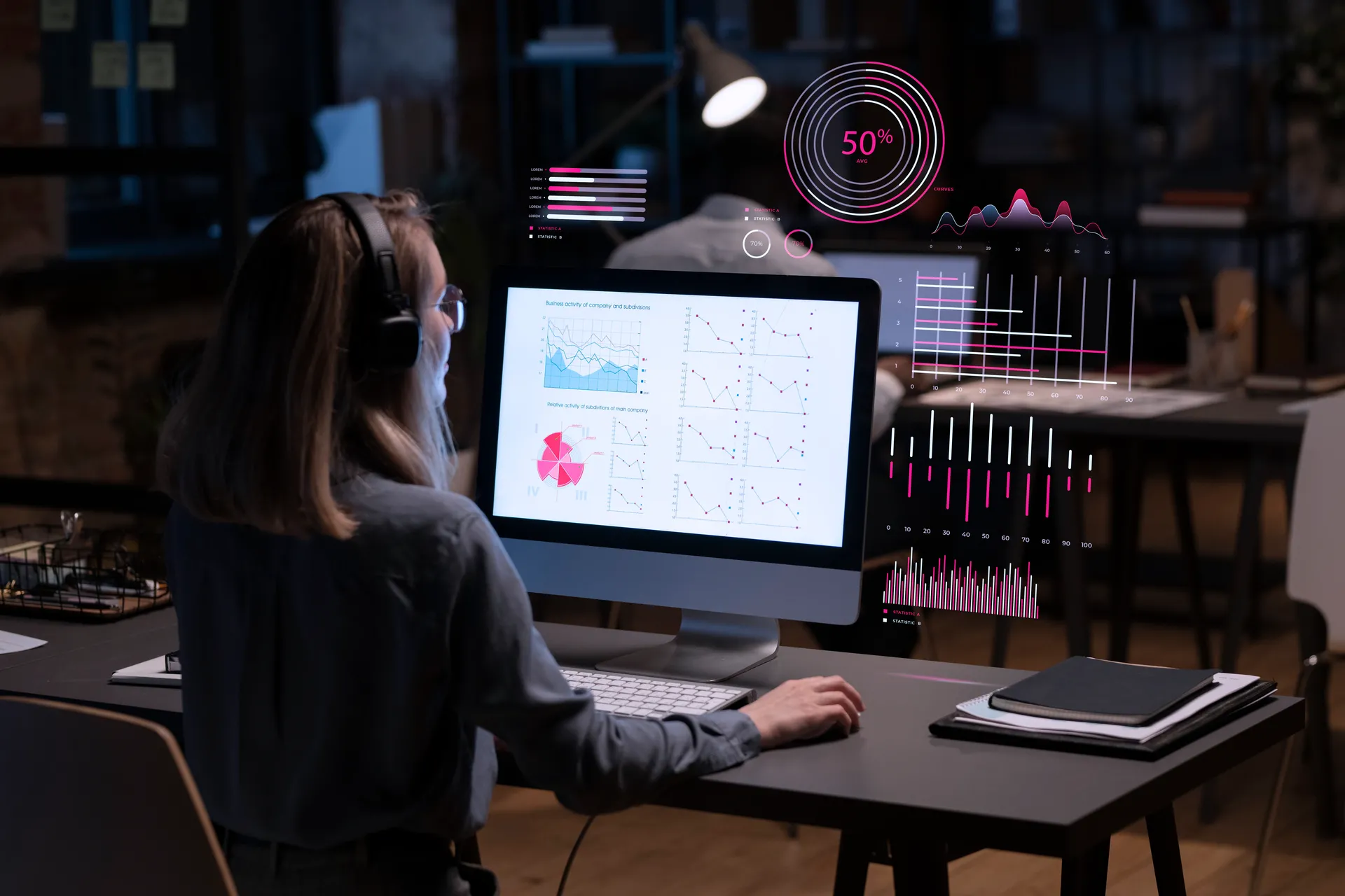 AI Supported Competitor Analysisa icon illustrating SEO audit by Arobit Digital
